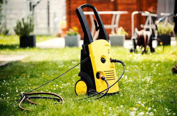 Playground Equipment Cleaning in Kingston, RI